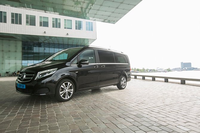 1-15 pers Taxi or Bus Transfer Amsterdam Airport to Luxembourg - Luggage space and comfort for a full group