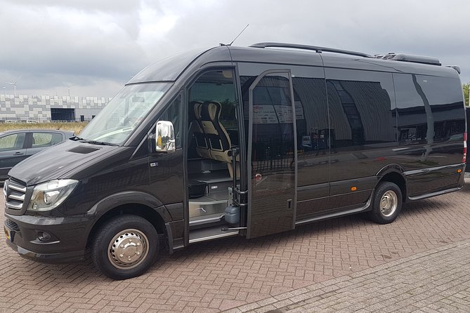 1-15 persons Taxi or Bus Transfer Airport Amsterdam to Amsterdam - Who gets the best value from this transfer