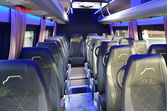 1-15 persons Taxi or Bus Transfer Amsterdam in Amsterdam City - Choosing the right Mercedes vehicle