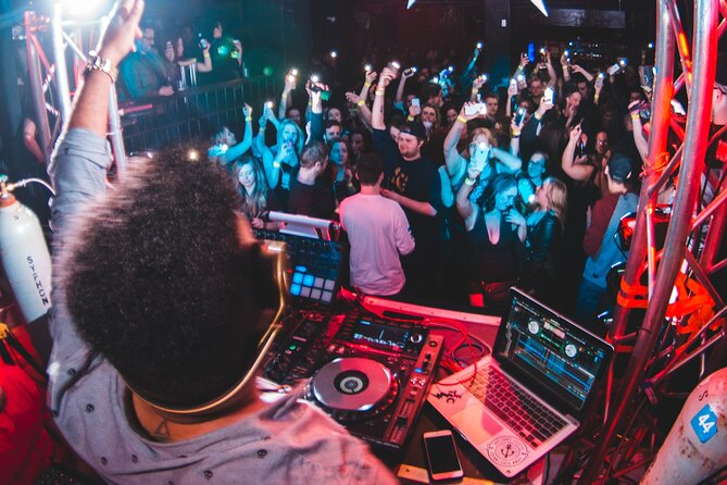 1, 2 or 3-7 Days Nightclubs & Best Nightlife in Amsterdam Ticket - Rembrandtplein: Another Cluster of Nightlife Choices