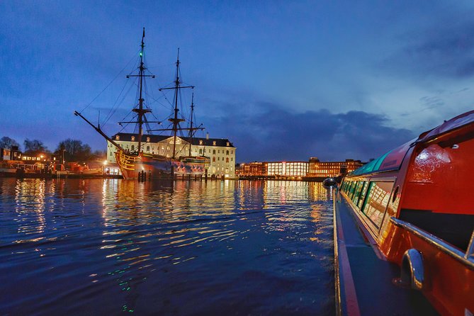 1-Hour Amsterdam Evening Canal Cruise - Amsterdam Centraal Station and the central canal views