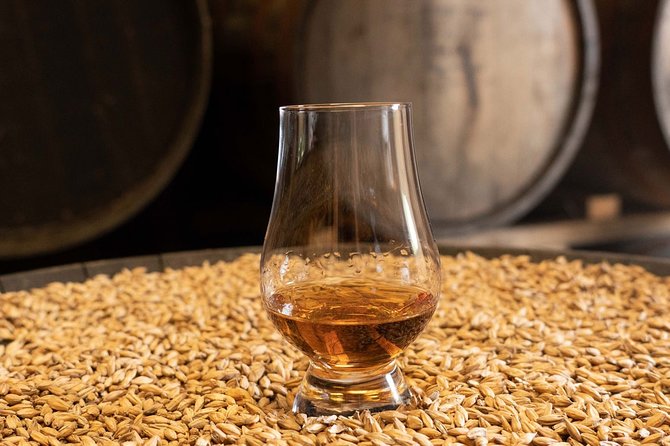1 Hour of Whisky Distillery Experience - Add Lunch or Dinner at the Farmhouse Restaurant