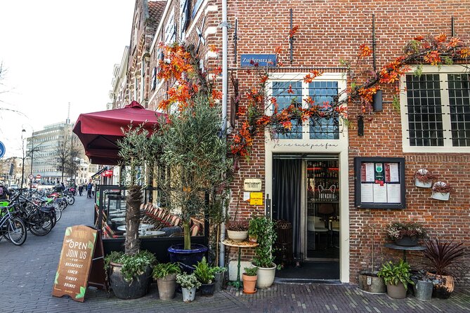 2 Hours Walking Tour Throughout History & Highlights of Haarlem - Meeting at the Grote Markt