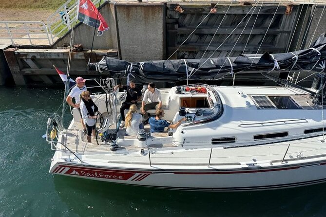 3 hour boarding ticket Summer sailing from Wemeldinge (Zeeland) - A Short Safety Brief Before the Oosterschelde