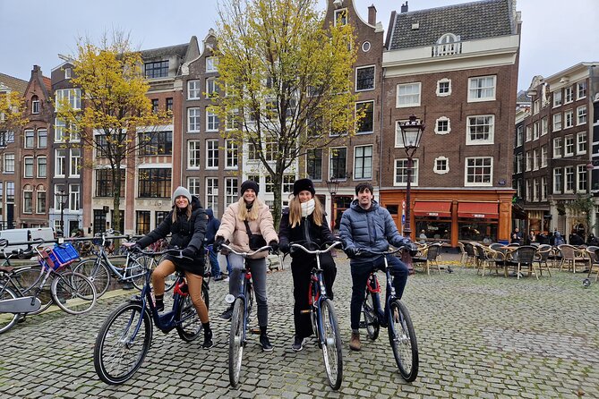 4Hrs with a Local in Amsterdam: Full Private & Personalized Tour. - Walking, biking, and making a short visit count