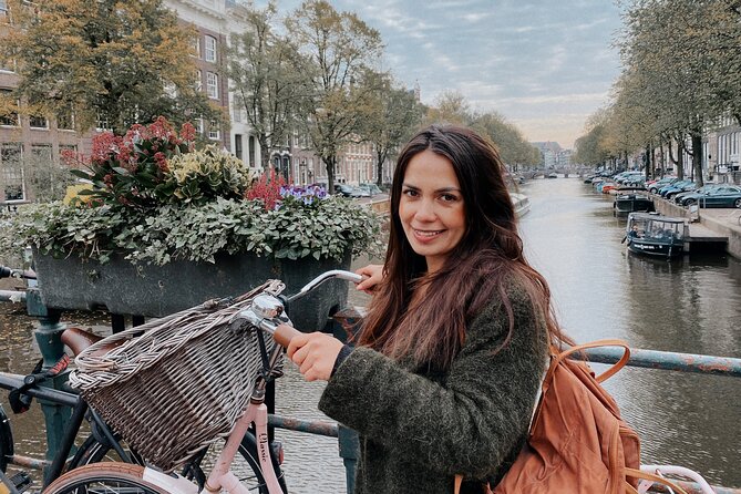 4Hrs with a Local in Amsterdam: Full Private & Personalized Tour. - The guide’s role and communication before the day