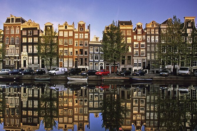 5 hrs Golden Age Amsterdam Private Walking Tour With Local Guide - Starting beside Amsterdam Centraal