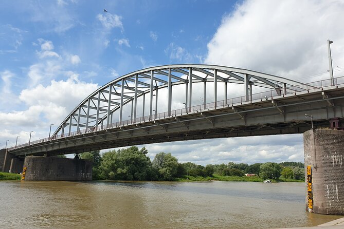 6 Hour Battle of Arnhem Tour by Car with Private Guide - Key points to know before booking