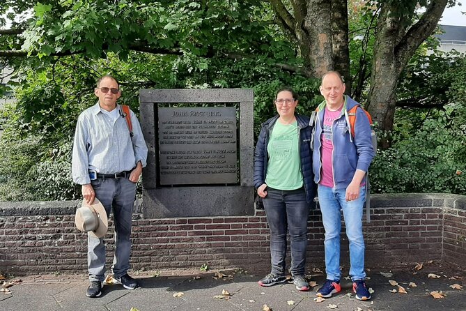6 Hour Battle of Arnhem Tour by Car with Private Guide - Airborne Cemetery in Oosterbeek