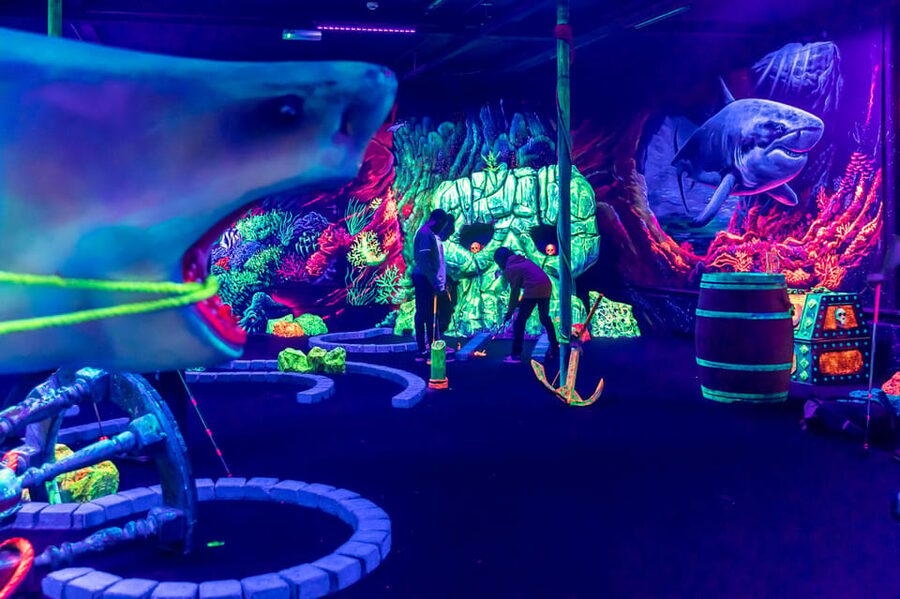 Aloha Amsterdam: 12-Hole Glow-in-the-Dark Mini-Golf - Key points to know before you go