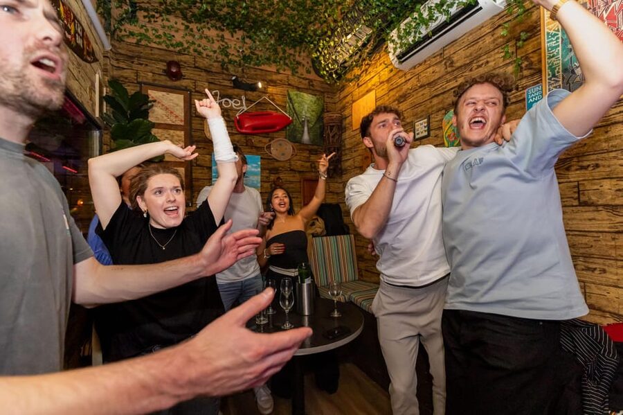 Aloha Amsterdam: Private Karaoke Booth with 20.000 Songs - Finding Aloha Amsterdam from Central Station