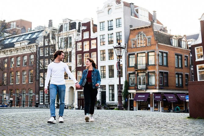 Amstagram Tour & Moco Experience - The Bloemenmarkt adds color to the photo set