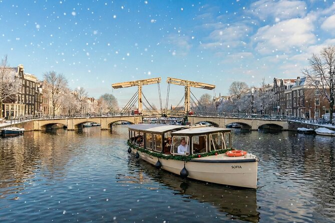 Amsterdam 1-Hour Canal Cruise With Live Guide - Key points at a glance