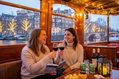 Amsterdam 1-Hour Canal Cruise With Live Guide