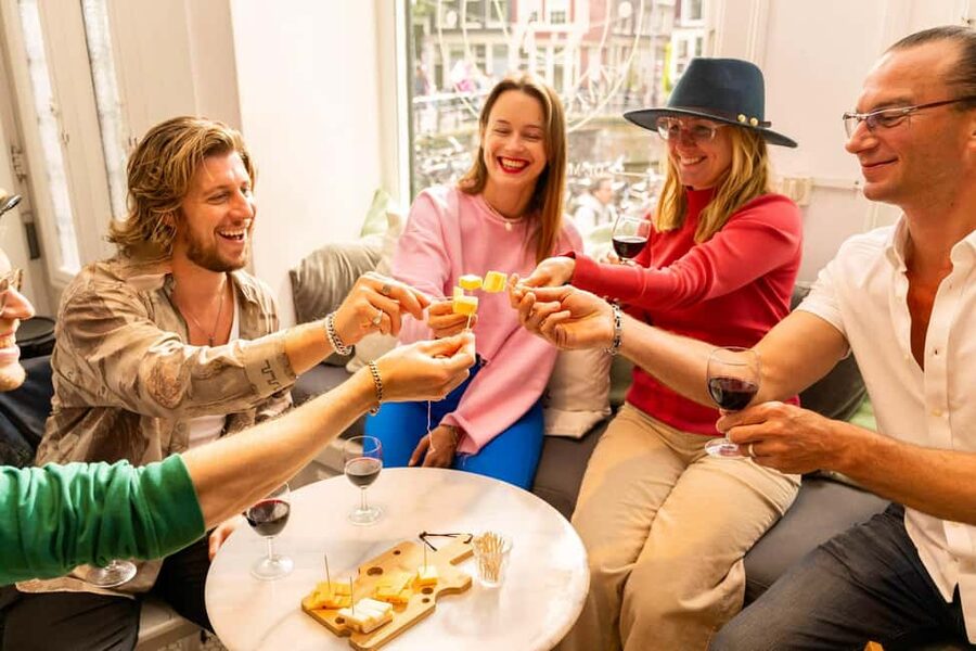 Amsterdam: 10 Tastings Guided Food Tour by UNESCO Canals - Wine, jenever, and the Dutch drinks lesson