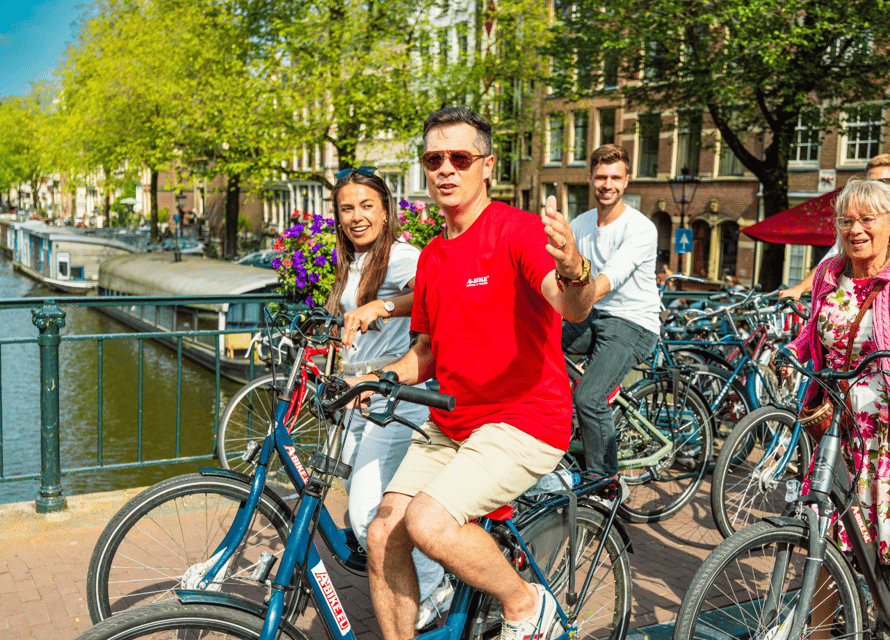 Amsterdam: 2.5-Hour Bike Tour - Why a bike is the right way to see Amsterdam