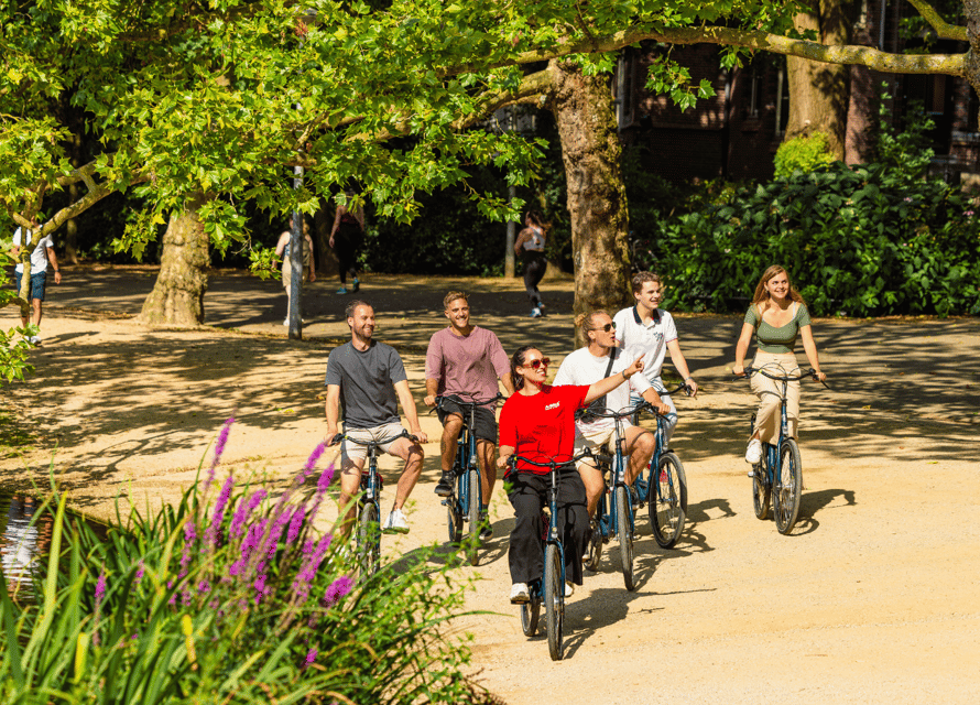 Amsterdam: 2.5-Hour Bike Tour - Canal Belt, Dam Square, and the first city views