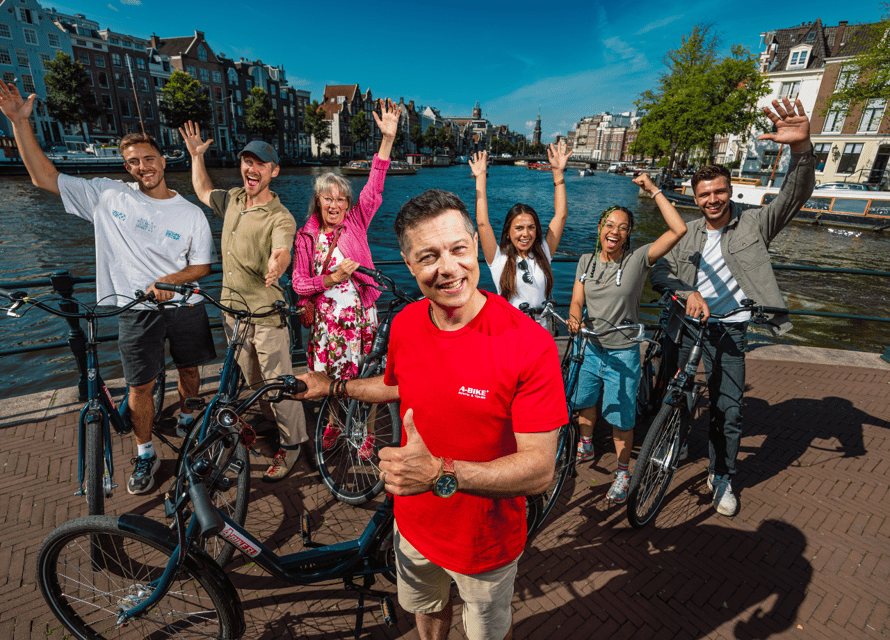Amsterdam: 2.5-Hour Bike Tour - Starting near Central Station or Vondelpark