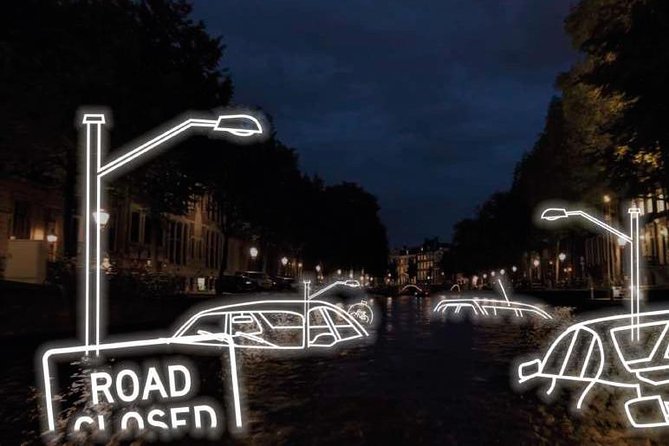 Amsterdam 2-Hour Evening Cruise With Live Guide and Bar - Why an evening cruise works so well in Amsterdam