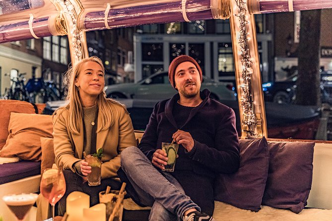 Amsterdam 2-Hour Evening Cruise With Live Guide and Bar - Crossing the Amstel River and the Skinny Bridge