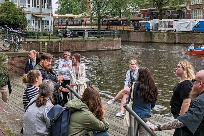 Amsterdam 2 Hour History Walking Tour - Starting among Amsterdam’s canals
