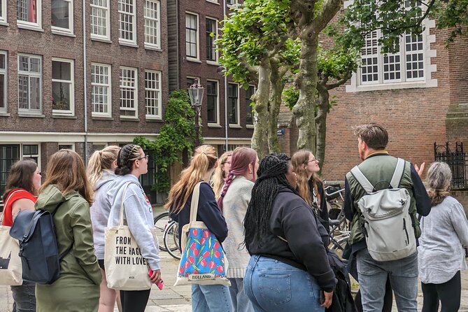Amsterdam 2 Hour History Walking Tour - Begijnhof, a quiet courtyard in the center