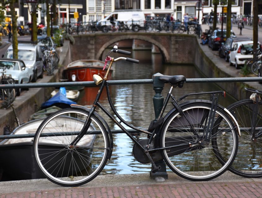 Amsterdam: 3-hour Countryside Bike Tour - Starting at Beursplein in central Amsterdam