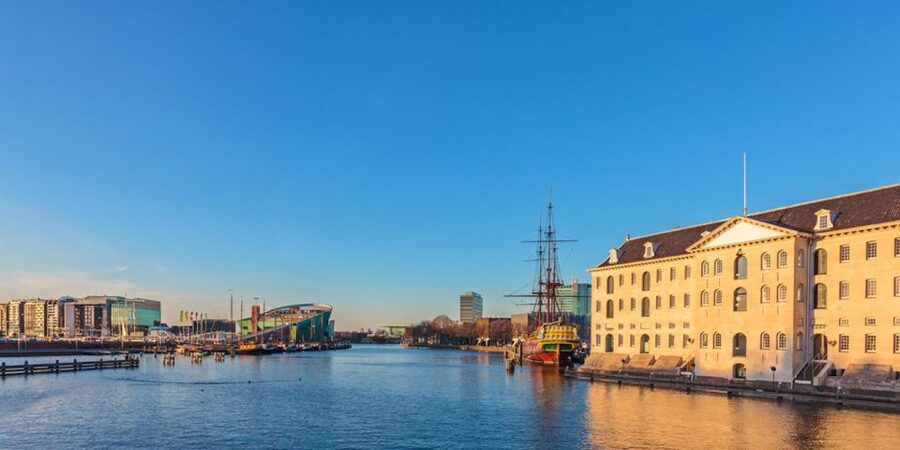 Amsterdam: 3-Hour Private Highlights City Tour by Minivan - Dam Square, the Royal Palace, and the Old Church