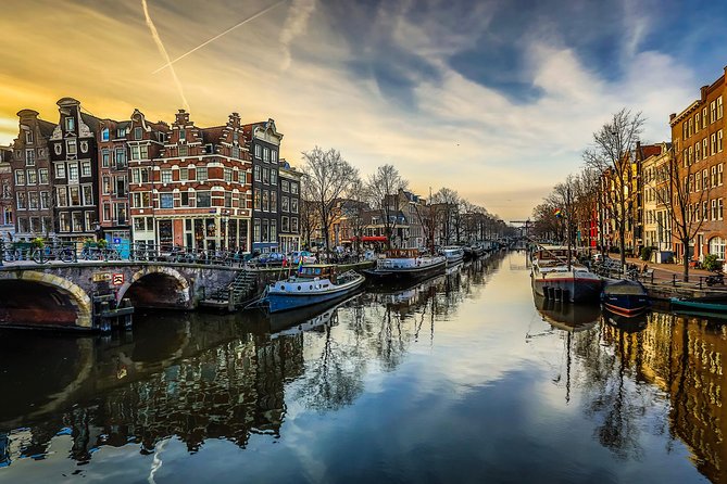 Amsterdam 4 Hours Private Photo Walk - A tailor-made session for portraits and content