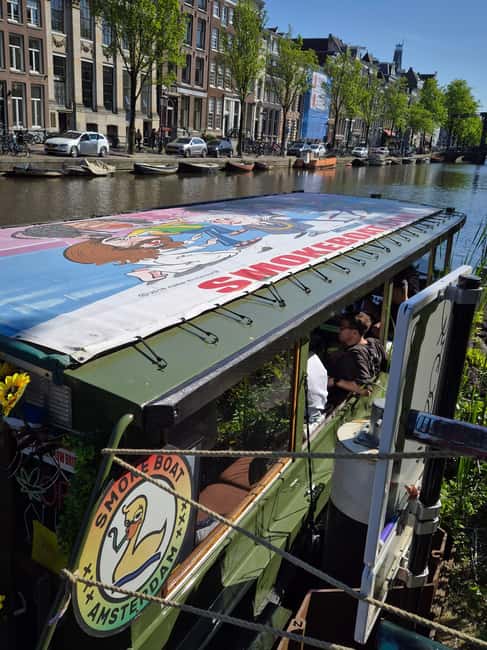 Amsterdam: 420 Smoke-Friendly Boat Tour - What kind of Amsterdam outing is this?