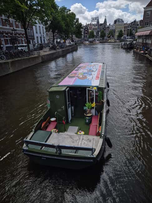 Amsterdam: 420 Smoke-Friendly Boat Tour - What the strongest praise tells you