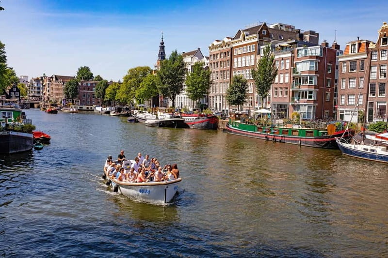 Amsterdam: 75 minute Open Boat Canal Cruise with Live Guide - Amsterdam Centraal and the Grachtengordel