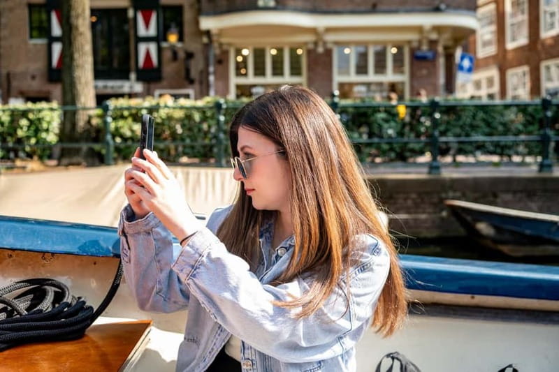 Amsterdam: 75 minute Open Boat Canal Cruise with Live Guide - The Amstel and Magere Brug
