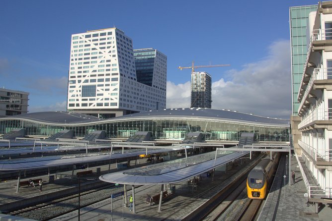 Amsterdam Airport Schiphol & Amsterdam City to Utrecht - What the private ride feels like after a long flight