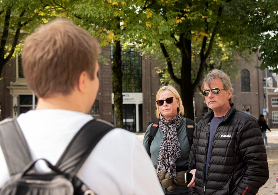 Amsterdam: Anne Frank and Jewish Quarter Tour - Starting near the canal belt