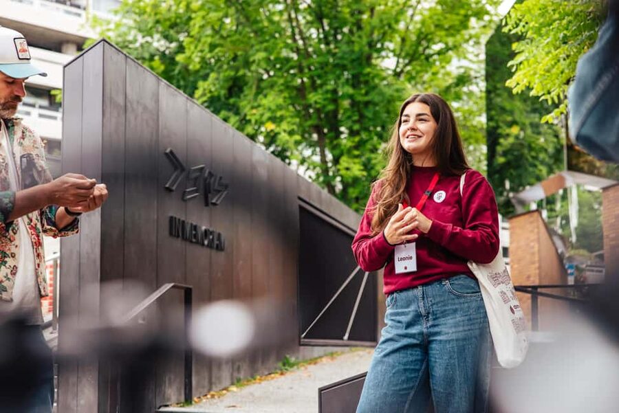 Amsterdam: Anne Frank Walking Tour - Guided in EN/DE/IT/ES - Huis de Pinto and the city’s old homes