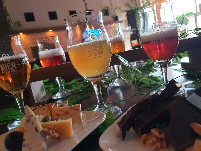 Amsterdam: Beer Tasting with Paired Bites at Eighty-Four - Five rounds or eight rounds?