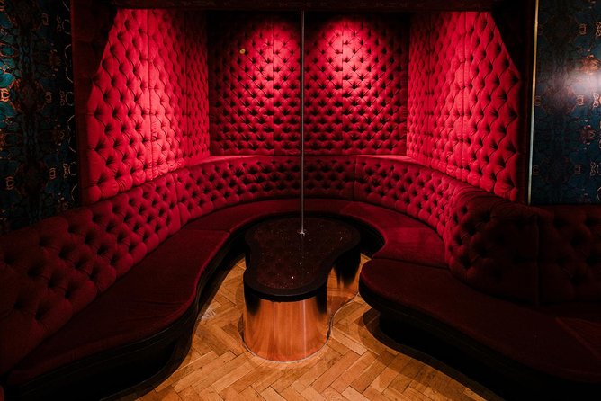 Amsterdam: Behind the Scenes Strip Club Tour with Ex-Sex Worker - Is $24.50 good value for one hour?