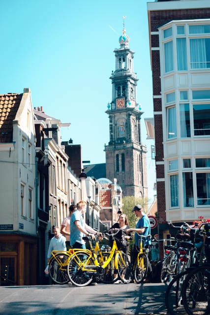 Amsterdam Bike Rental: Central Station & City Center - Choosing a Comfortable Dutch Bike
