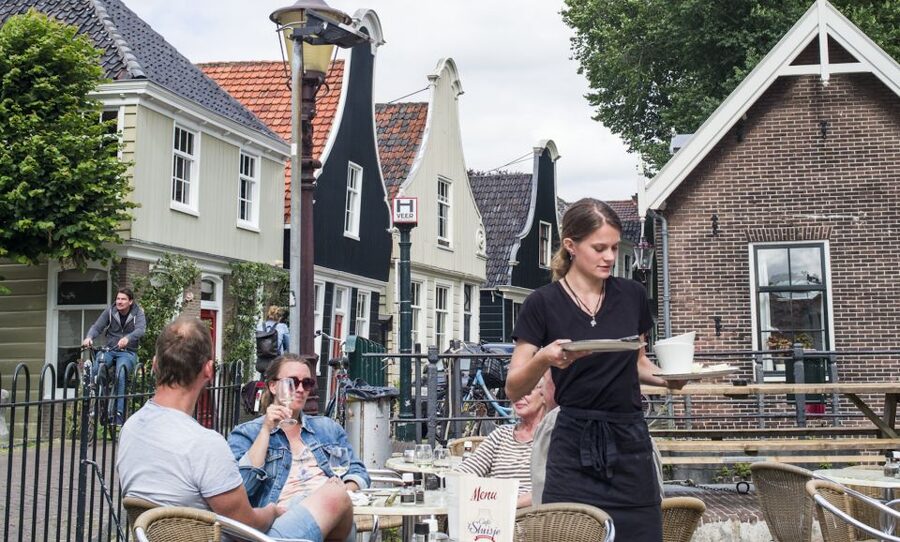 Amsterdam: Bike Tour (Noord) in German or English - Vogeldorp and W.H. Vliegenbos
