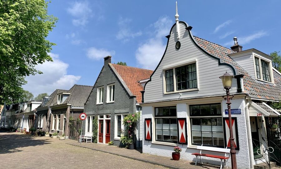 Amsterdam: Bike Tour (Noord) in German or English - Schellingwoude and the Oranjesluizen