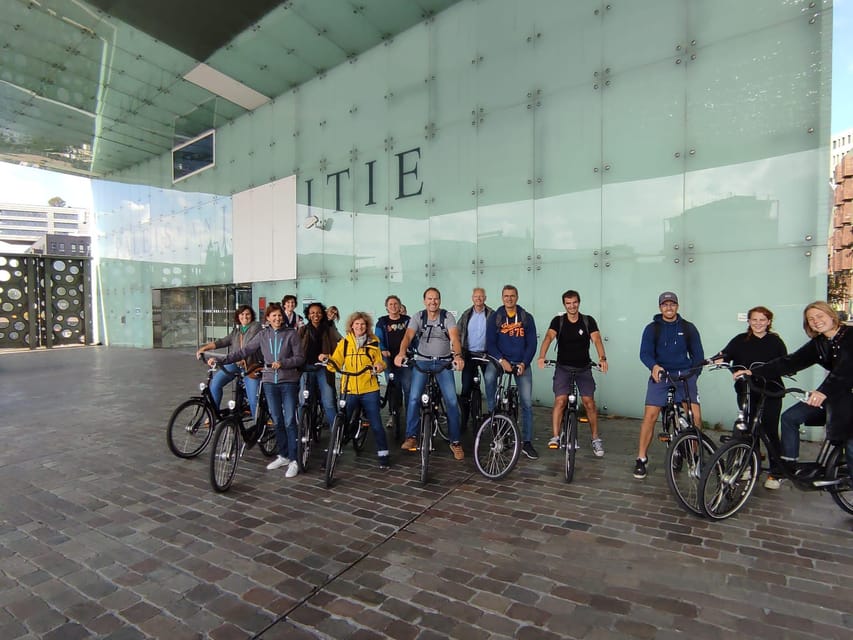 Amsterdam bike tour with a French-speaking guide local! - Price, group size, and what you receive