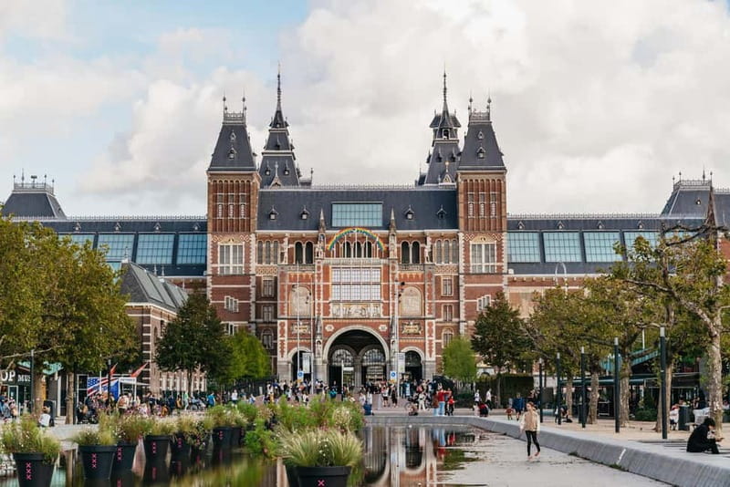 Amsterdam: Bike Tour with Optional Cruise in Small-Group - Starting at Bikeisready near the city center