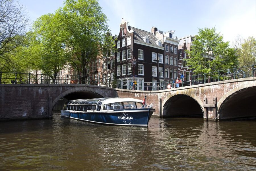 Amsterdam: Canal Cruise and Moco Museum Combined Ticket - Price and who gets good value