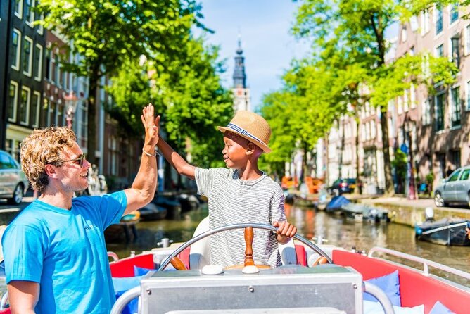 Amsterdam Canal Cruise in Open Boat with Unlimited Drinks Option - What You See Along the One-Hour Route