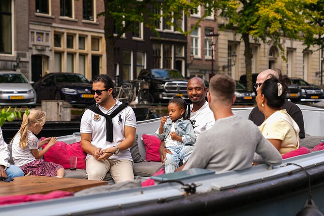 Amsterdam Canal Cruise with Dutch Pancakes and Drinks - Why a canal cruise works so well in Amsterdam