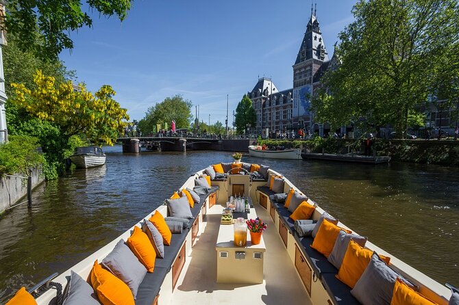 Amsterdam Canal Cruise with German Guide and unlimited drinks - Herengracht and the city’s grand canal belt