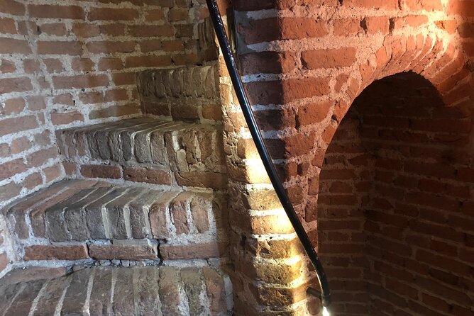 Amsterdam Castle & Utrecht City - Private Day Tour - Utrecht’s old center and the Dom Tower