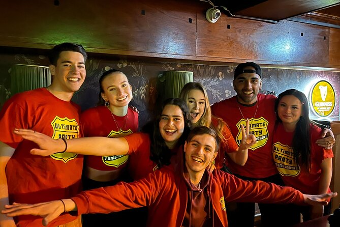 Amsterdam: City Centre Bar Crawl and Nightlife Experience - The hosts and the group dynamic
