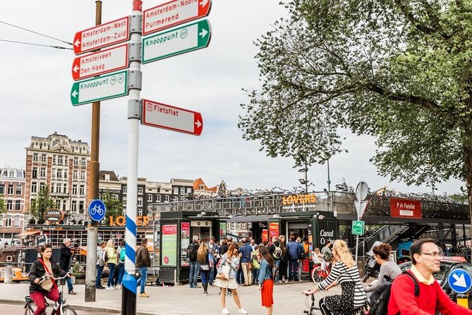 Amsterdam City Highlights and Hidden Gems - Private & Custom Tour - The canal belt: Amsterdam’s best first lesson